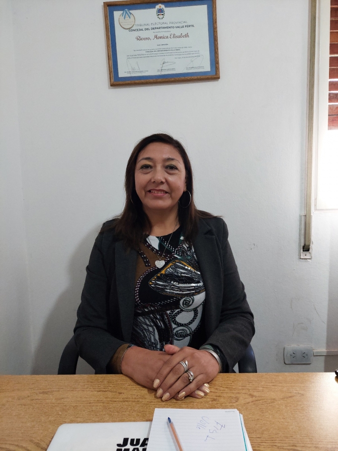 Concejal Monica Riveros Valle Fértil