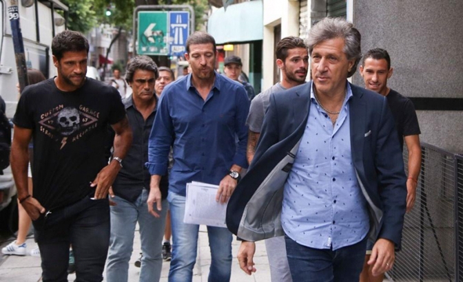 Agremiados y AFA llegaron a un acuerdo y vuelve el fútbol