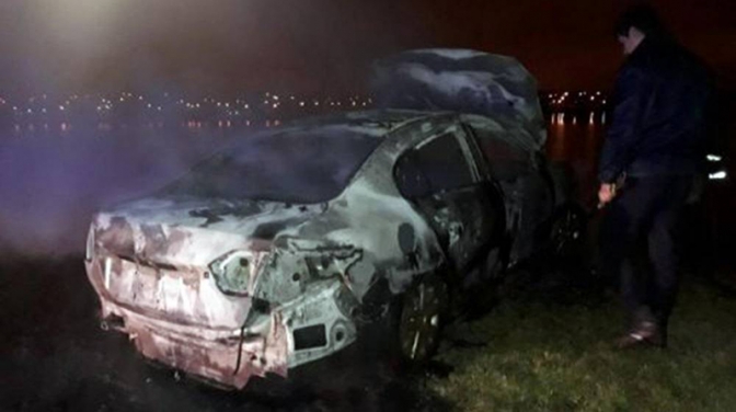 Asesinaron a un sindicalista y le prendieron fuego el auto