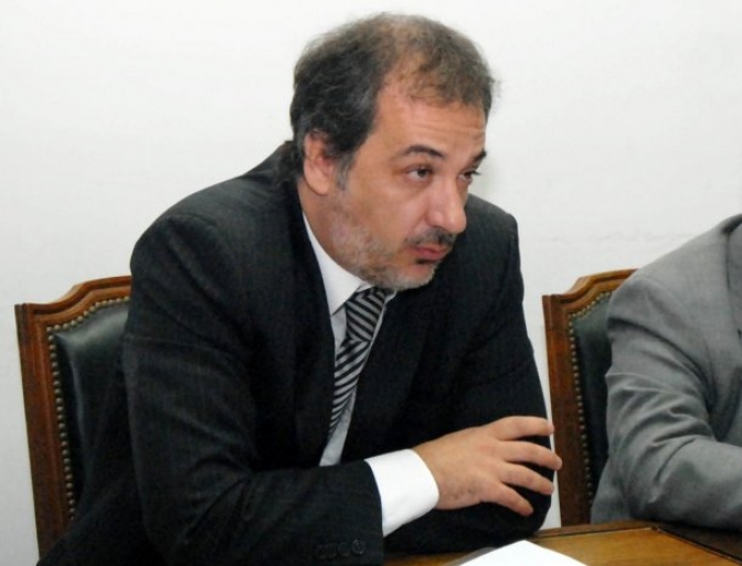 Renuncia el fiscal de San Isidro acusado de llevarse 8.000 dólares de la escena de un crimen