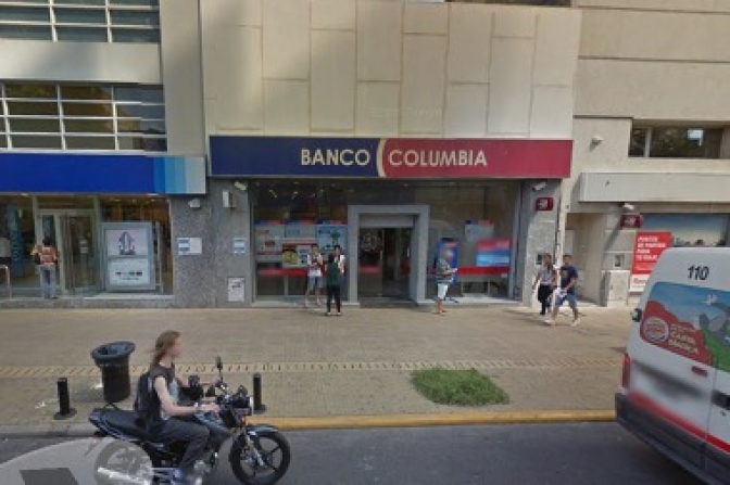 Robaron 70.000 pesos del banco Columbia