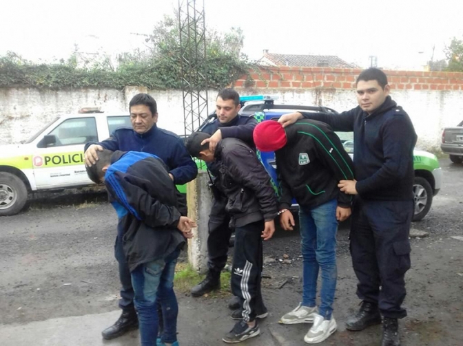 Menores asaltaron a exjuez, se tirotearon y los detuvieron