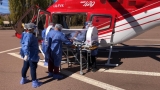 La Provincia realizó el traslado aéreo de un paciente con COVID-19 en una cápsula de bioseguridad