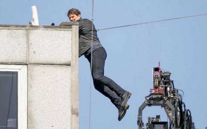 Tom Cruise sufre accidente durante el rodaje de Misión Imposible 6