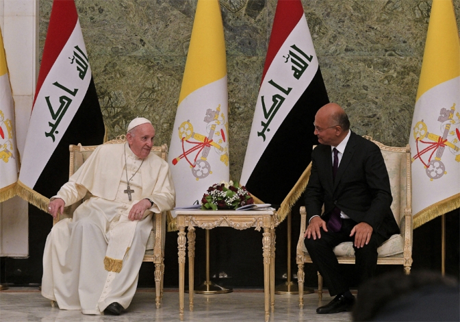 Francisco se reunió en Irak con el gran ayatollah Ali al-Sistani