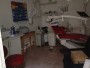 Clausuran un consultorio en Caballito por ejercicio ilegal: una falsa odontóloga ofrecía implantes y prótesis por redes sociales