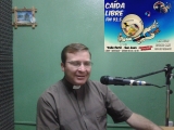 Padre Jonatan Felix Vidable en el programa &quot;Caida Libre&quot; en la 93.5